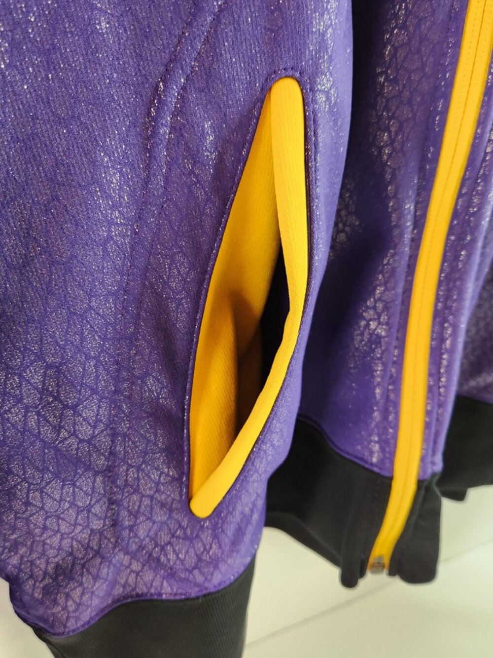 Nike Kobe Bryant Hero Print Full Zip Hoodie Metallic Purple Size Large Lakers - Picture 3 of 13